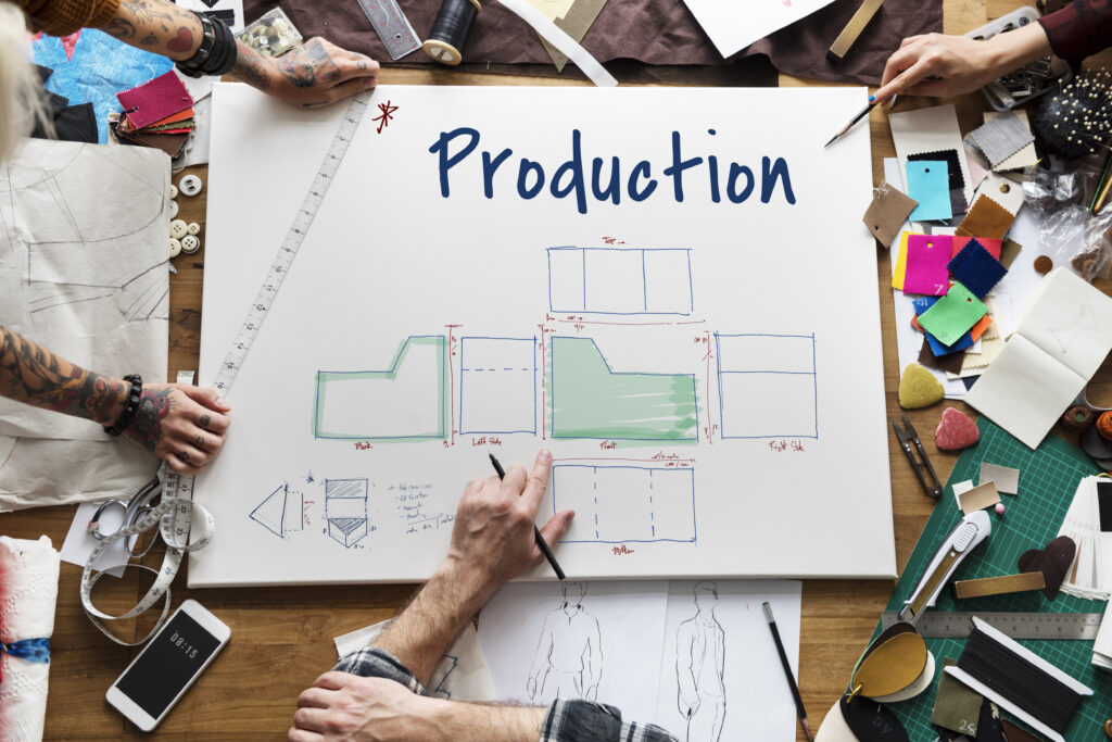 assemble manufacturing production business pattern